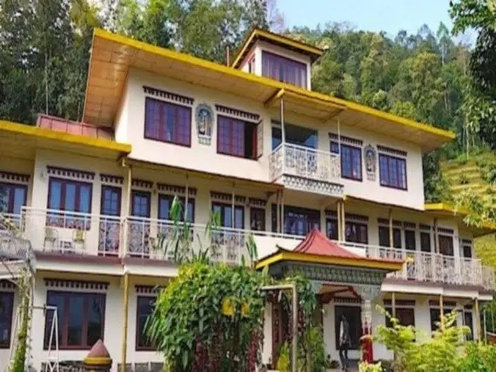 Гангток: Bamboo Retreat