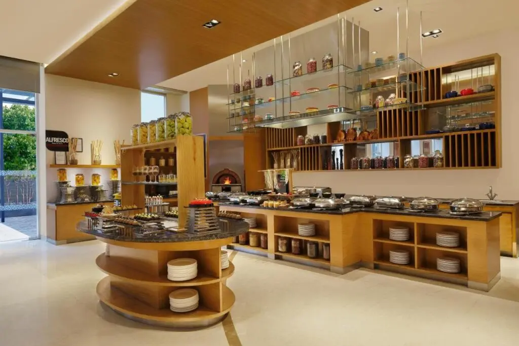 Пуна: Four Points by Sheraton Hotel & Serviced Apartments, Pune