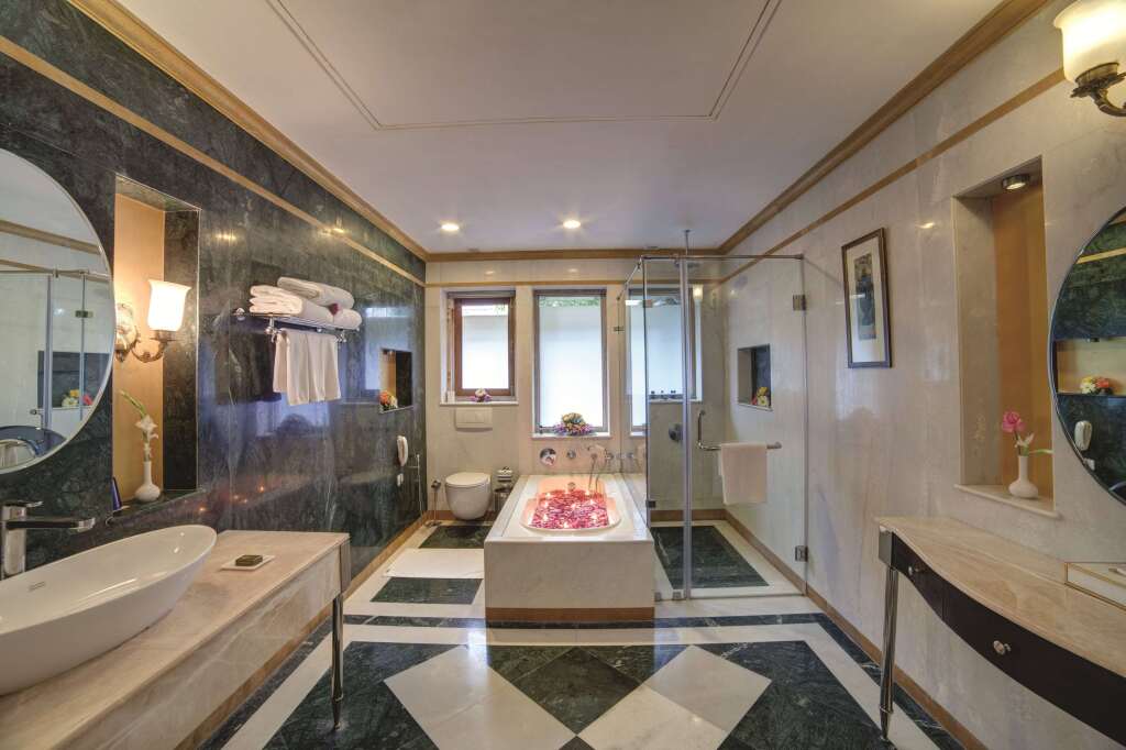 Удаипур: Ramada by Wyndham Udaipur Resort and Spa