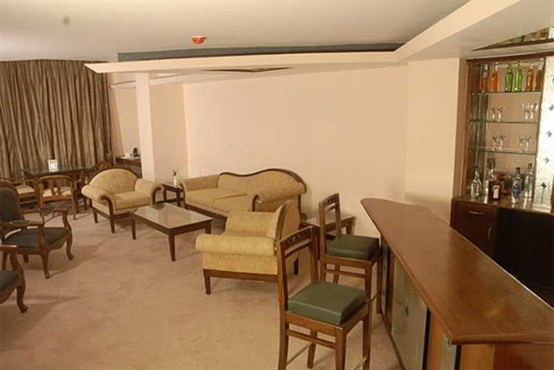 Манали: The River Crescent Resort