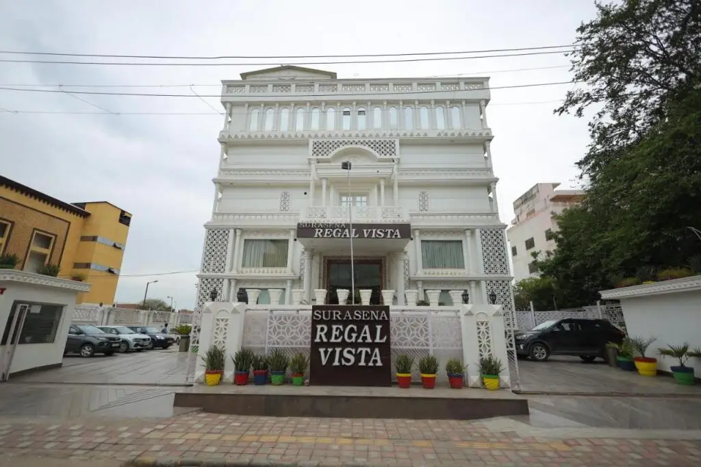 Surasena Regal Vista Agra — фото 1