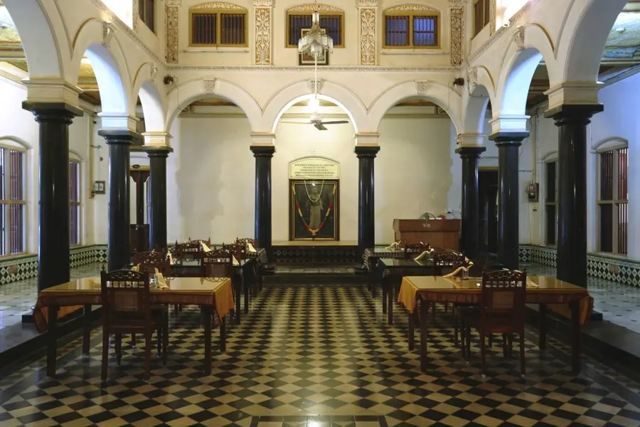 Тирумайам: Chettinadu Mansion - An Authentic Heritage Palace