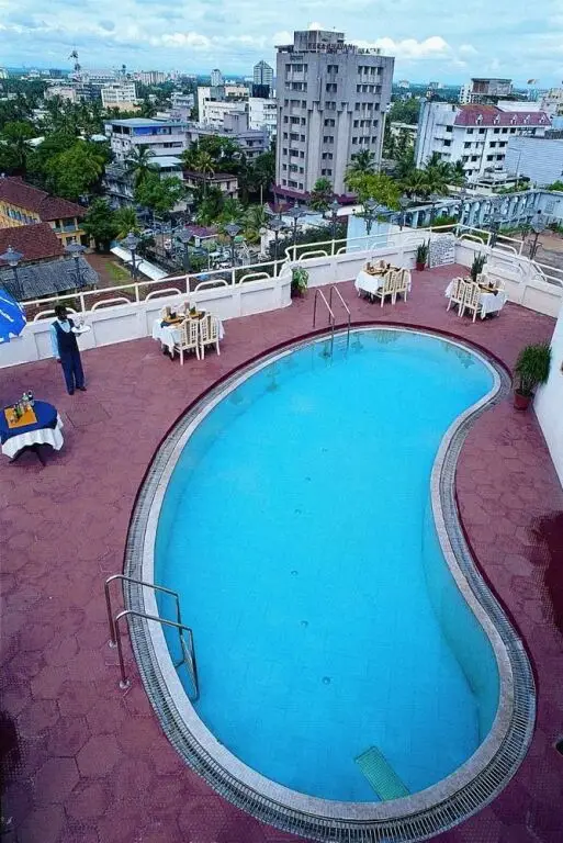 Коччи: The Woods Manor MG Road