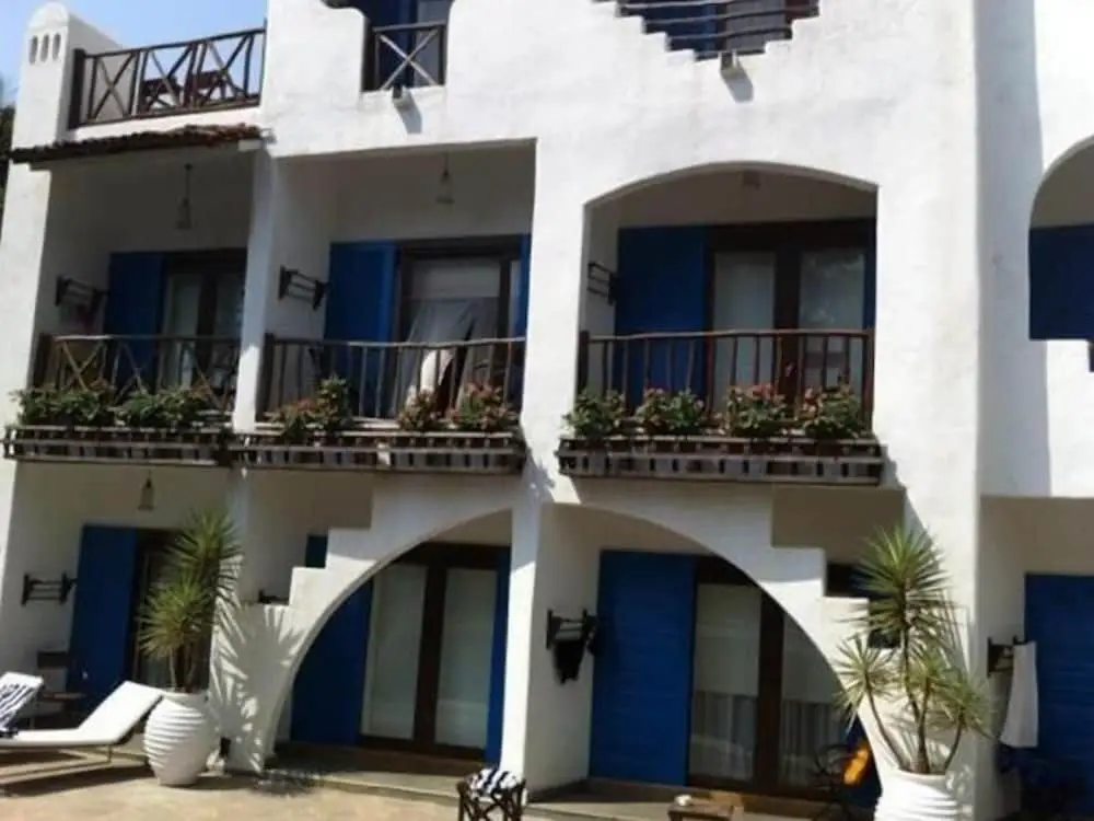 Бага: Mykonos Blu