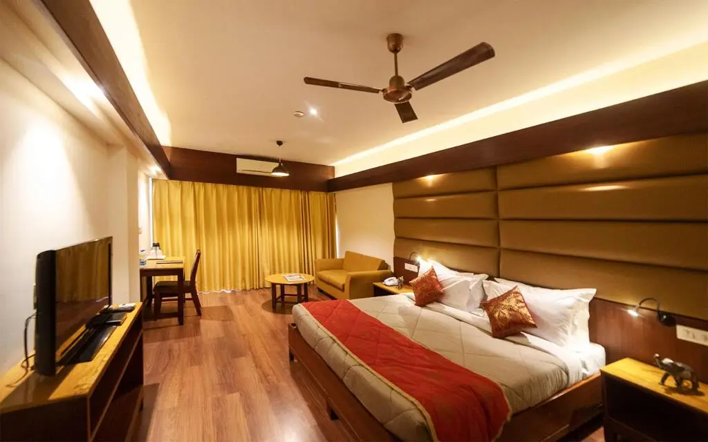 Hotel Hilltop Palace — фото 1