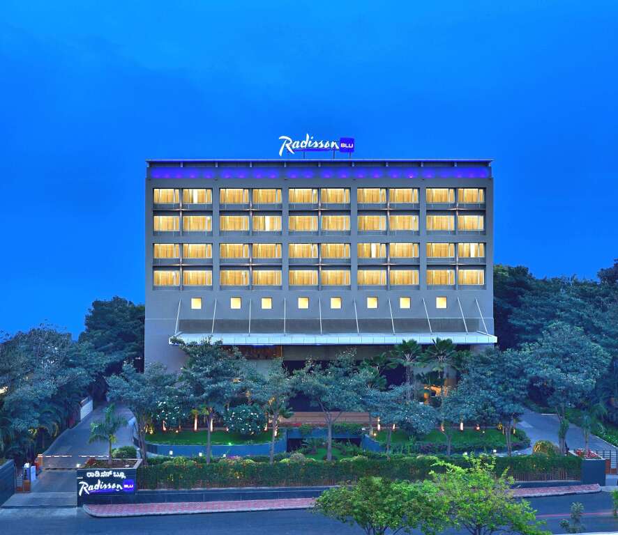 Radisson Blu Bengaluru Outer Ring Road — фото 1