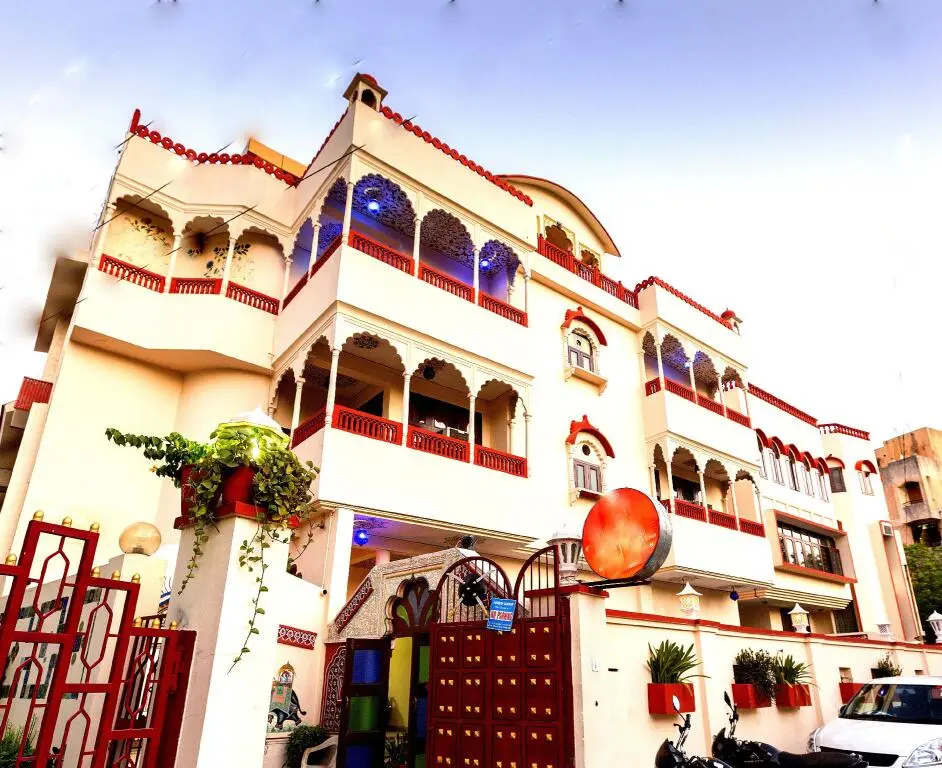 Джайпур: Radoli House - A Heritage House