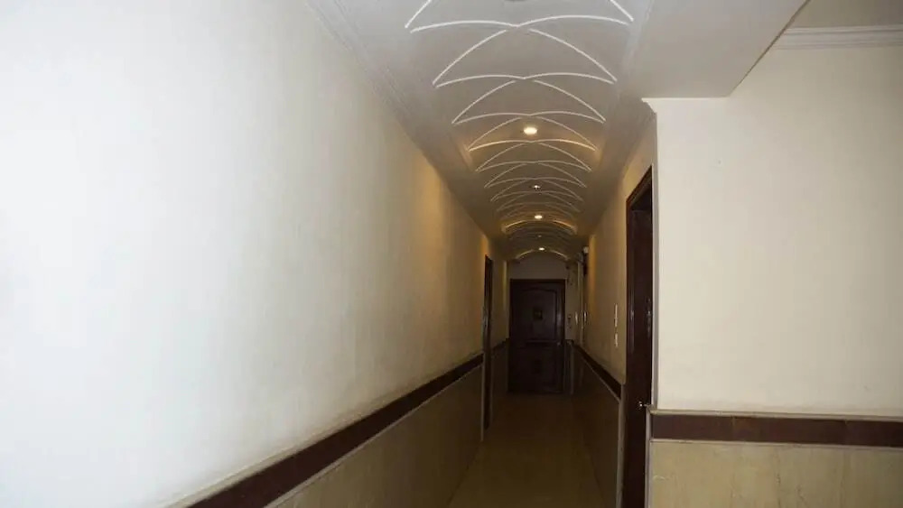 Нью-Дели: Hotel Shalimar