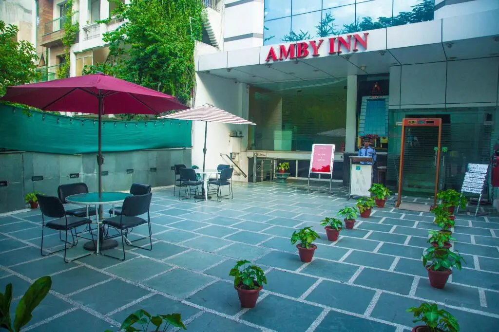 Hotel Amby Inn — фото 1