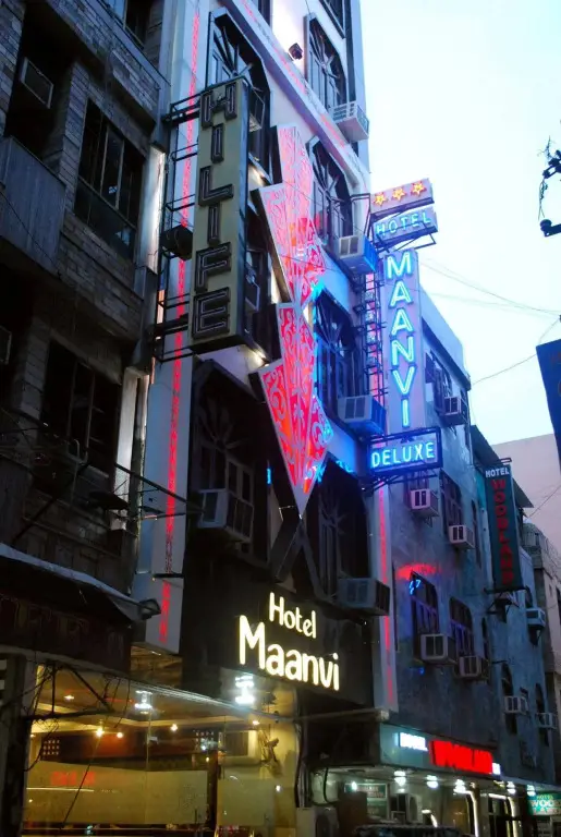 Нью-Дели: Hotel Maanvi