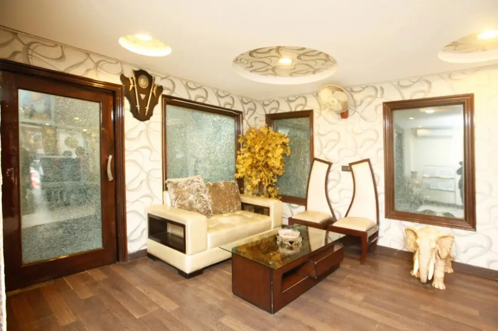 Нью-Дели: Anand Hotel Delhi