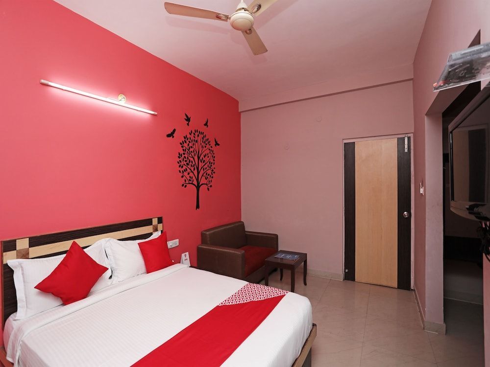 Пури: Oyo 6274 Hotel Janaki Residency