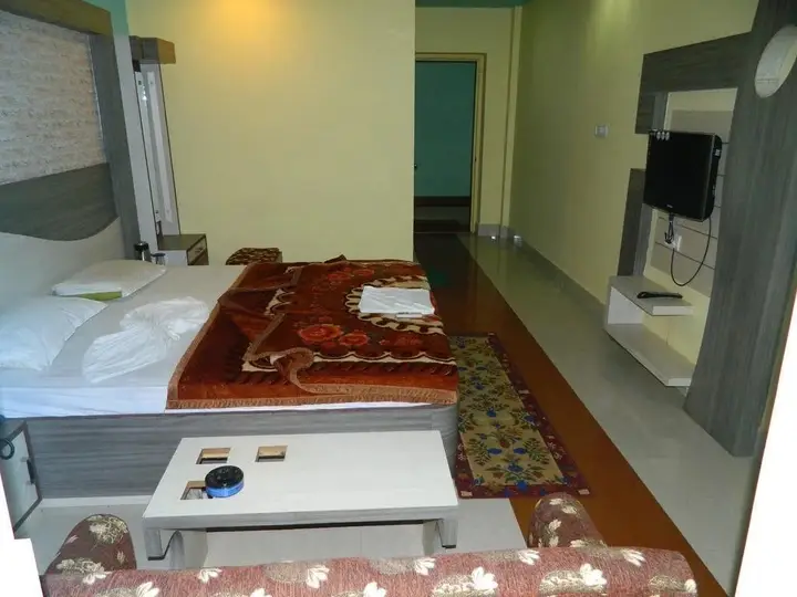 Пури: Hotel Raj