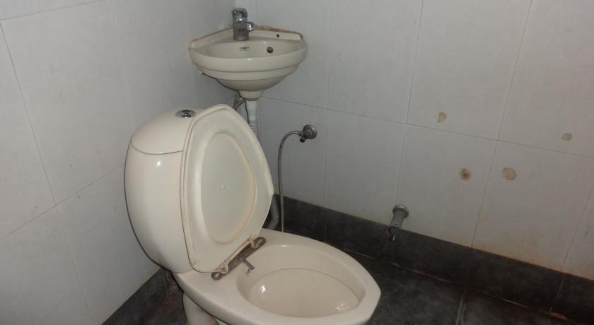 Нью-Дели: Priyanka Guest House