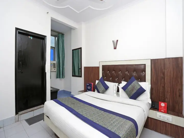 Нью-Дели: ADB Rooms Neelam Palace