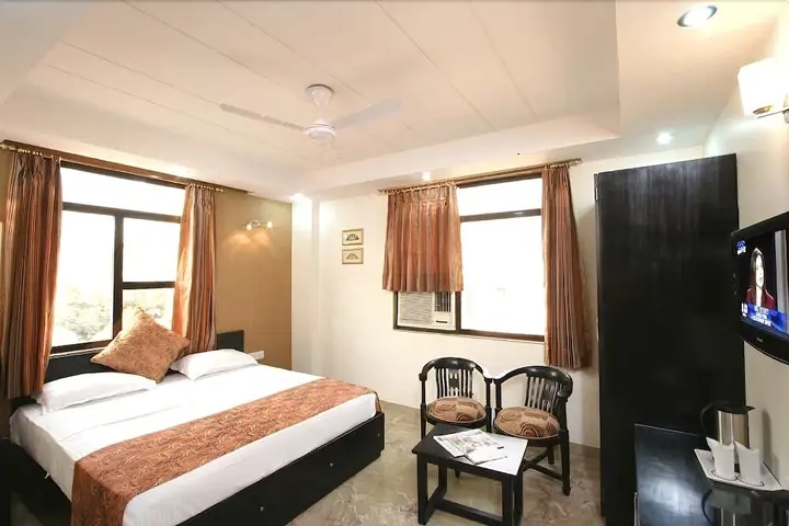 Нью-Дели: Hotel Jeniffer Inn