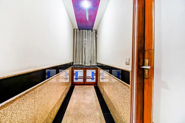 Нью-Дели: Hotel Jaggi Palace