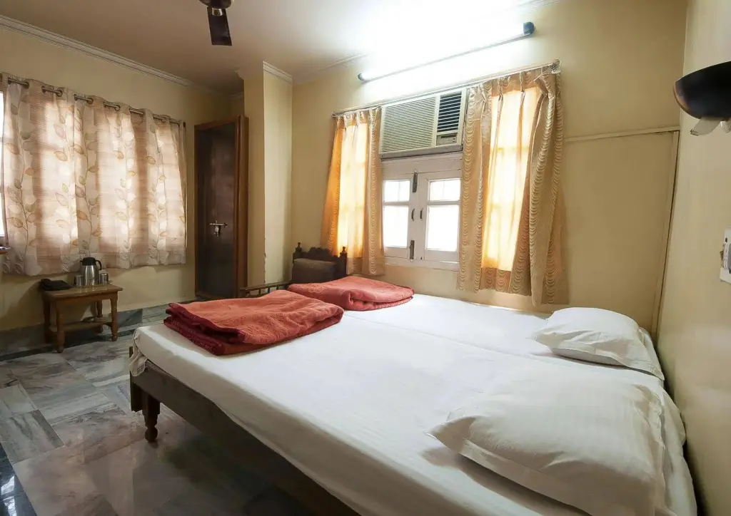 Нью-Дели: Hotel Mayur Assam