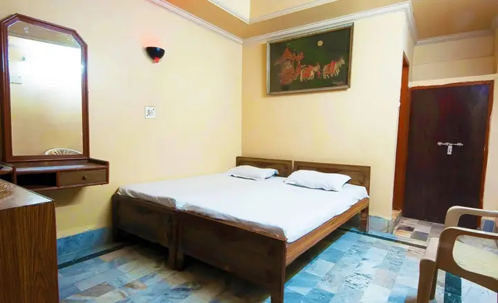 Нью-Дели: Hotel Mayur Assam