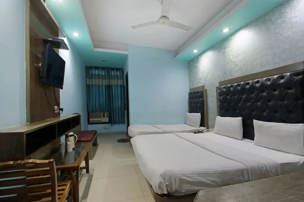 Нью-Дели: Hotel Star Villa