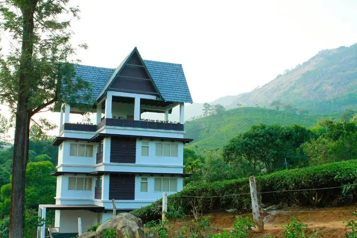 Муннар: Gruenberg Tea Plantation Haus