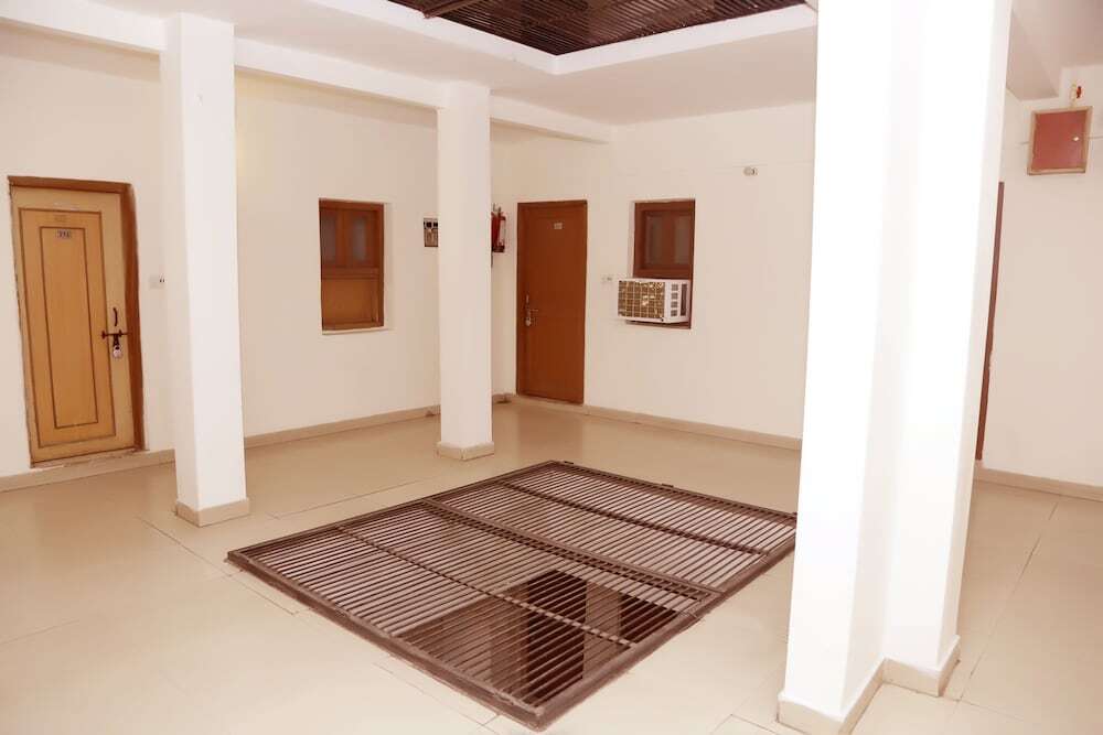 Нью-Дели: Hotel Vishal