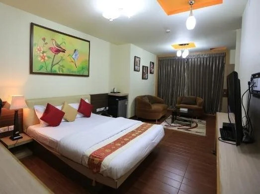 Бангалор: Apollo Sindoori Hotels Limited
