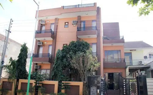Гуруграм: Hotel Ganga Villa