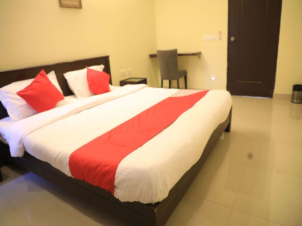 Хидерабад: OYO 15729 Royal Stay