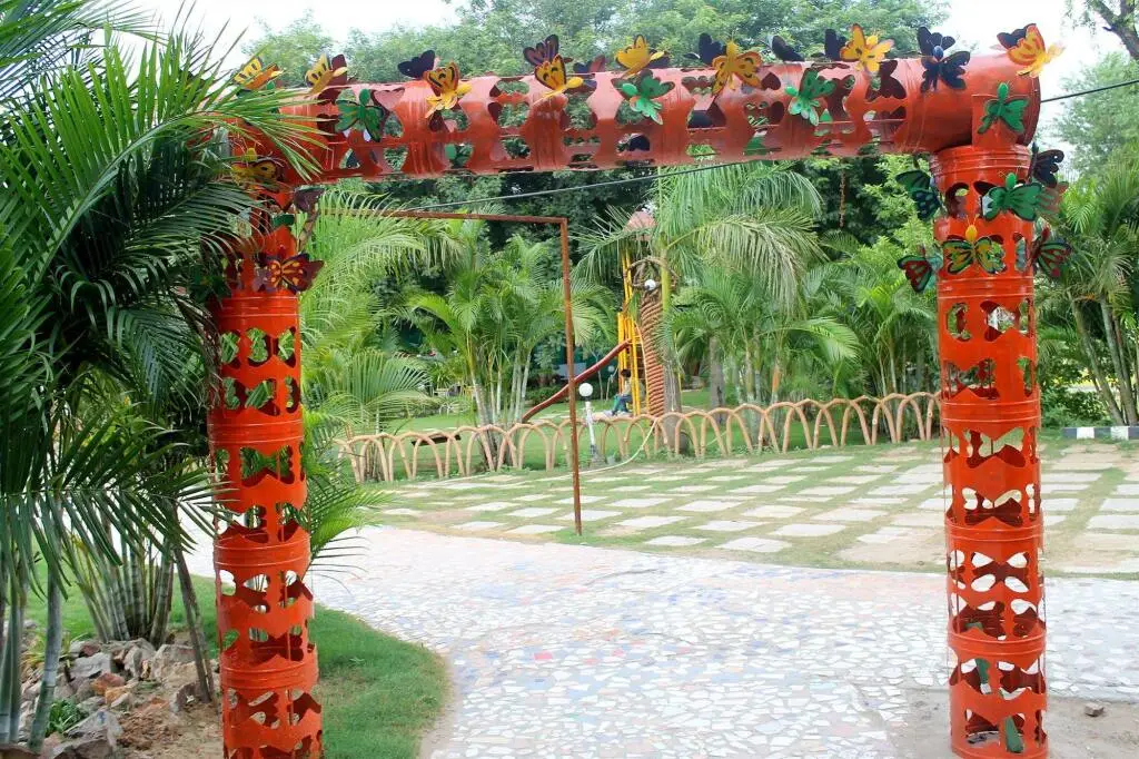 carousel image 0