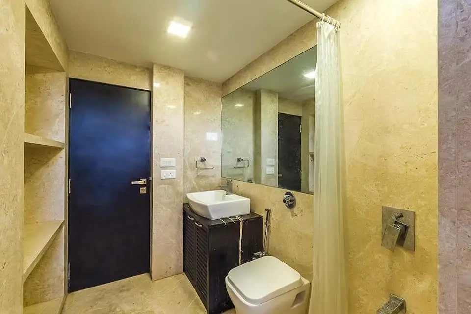 Киим: Hotel Sea View(A Beach Property)
