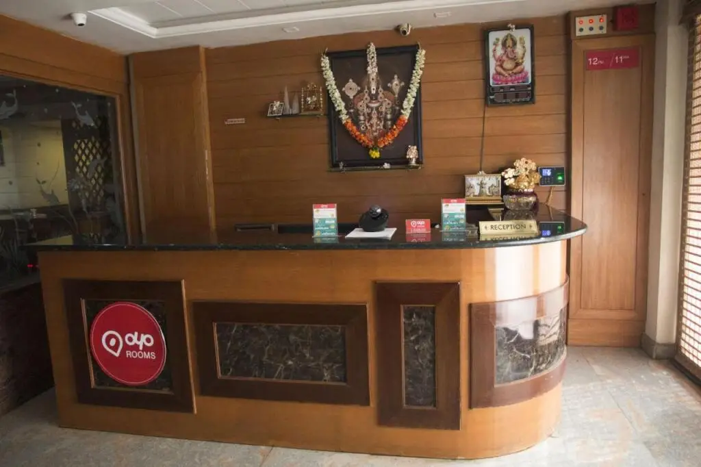 Тирупати: Hotel SLV Grand