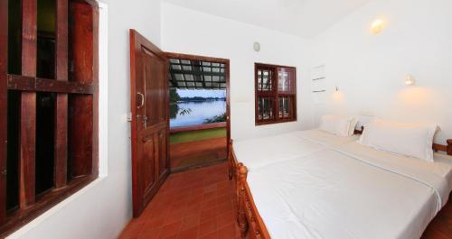 Мухамма: Our Land Island Backwater Boutique Resort