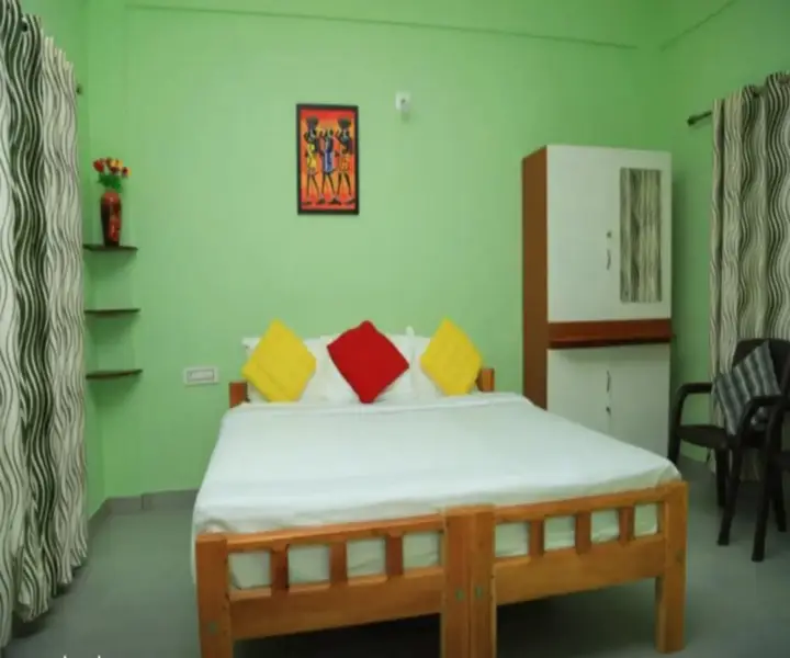 Велламундра: Orchard Holiday Resort
