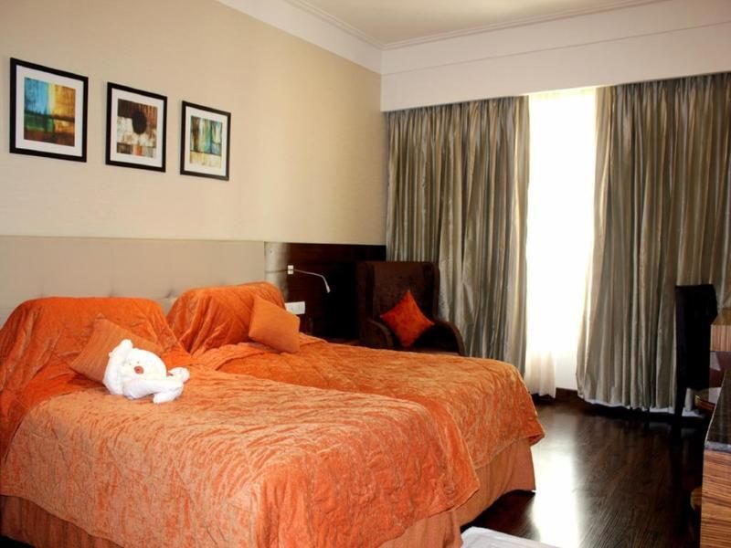Нью-Дели: The Golden Palms Hotel & Spa Delhi
