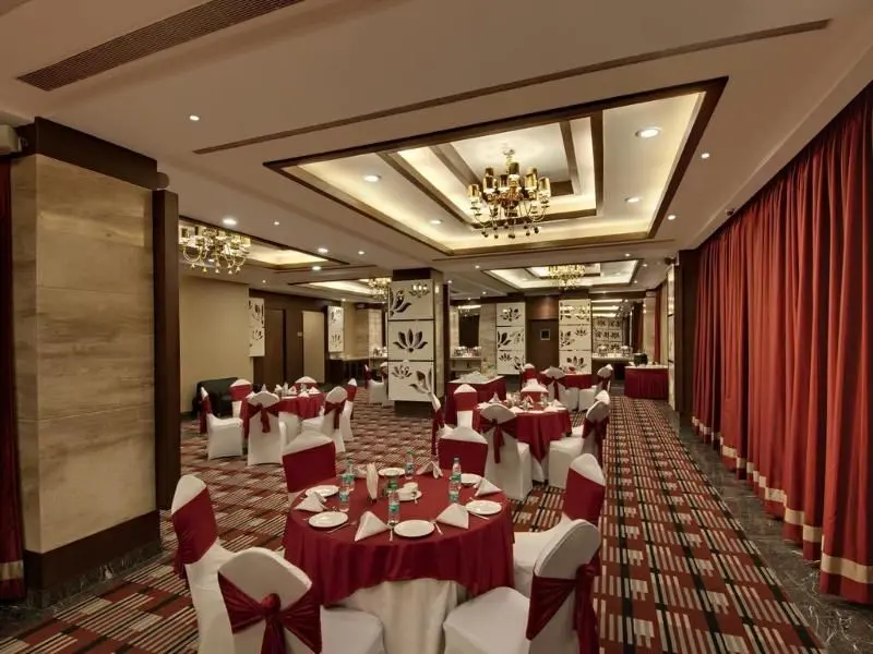 Нью-Дели: The Golden Palms Hotel & Spa Delhi