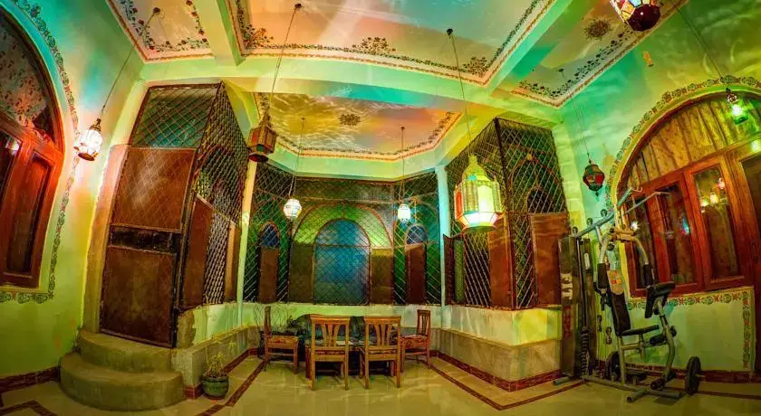 Нью-Дели: K S Palace