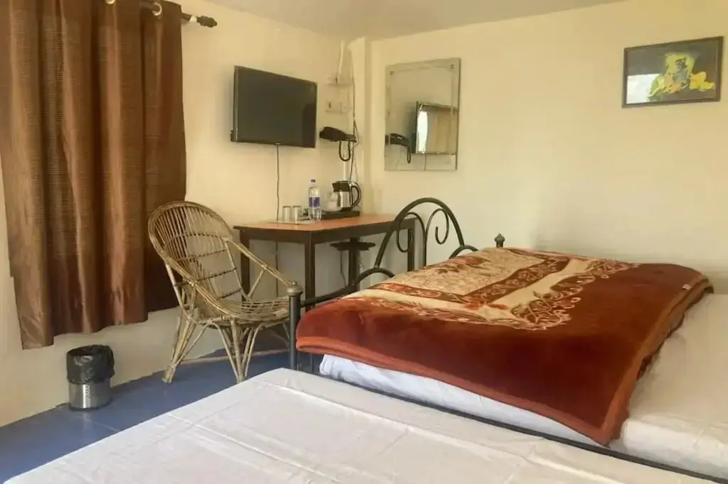 Техри: 180 Degree Resort