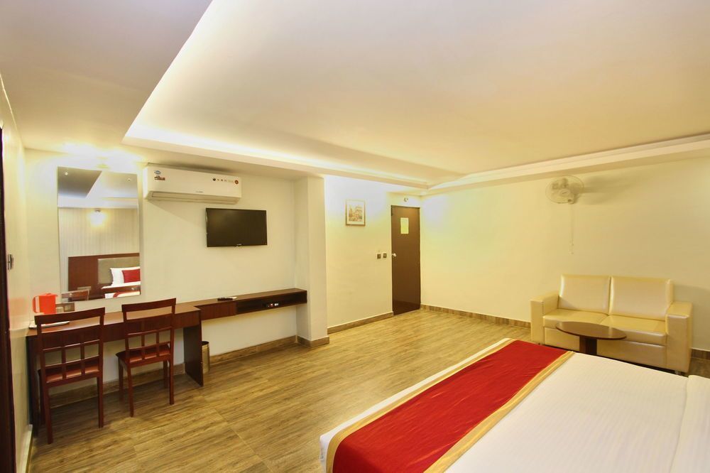 Бангалор: OYO 5488 Hotel The Libra