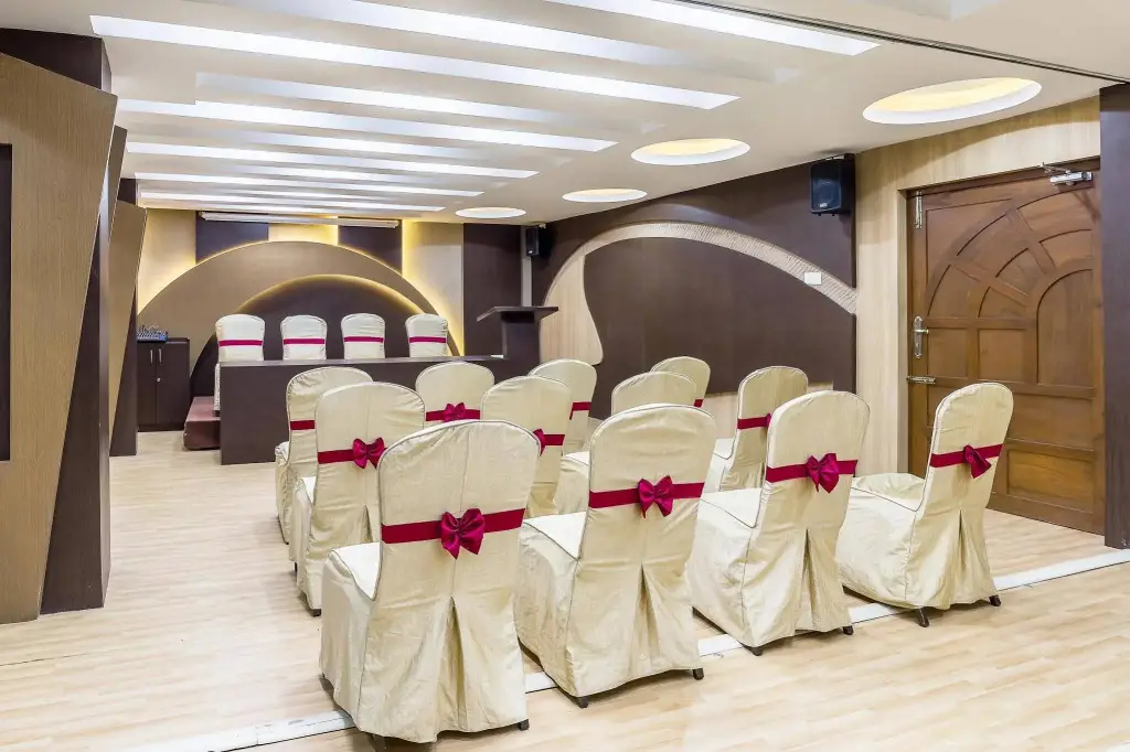 Коимбатур: Hotel navaRatna