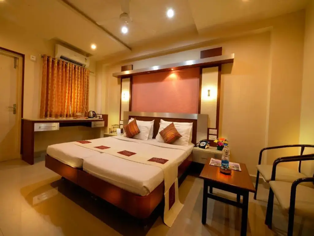 Коимбатур: Hotel navaRatna