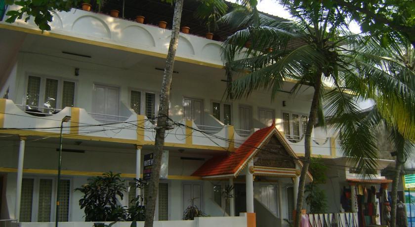 Ковалам: White House Beach Resort
