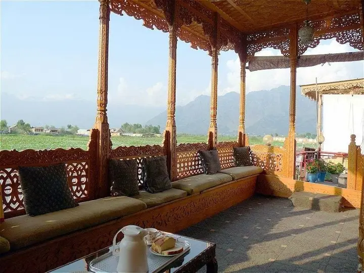 Шринагар: Shabnam Group Of Houseboats