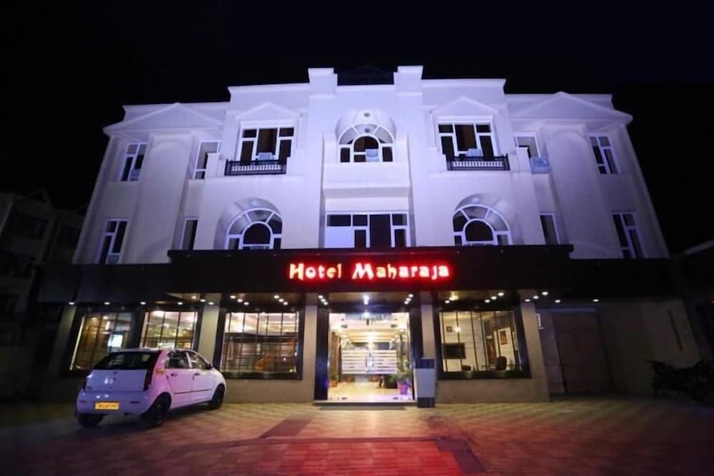 Катра: Hotel Maharaja Inn