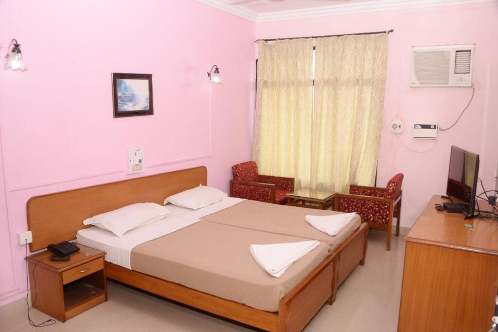 Маргао: Margao Residency