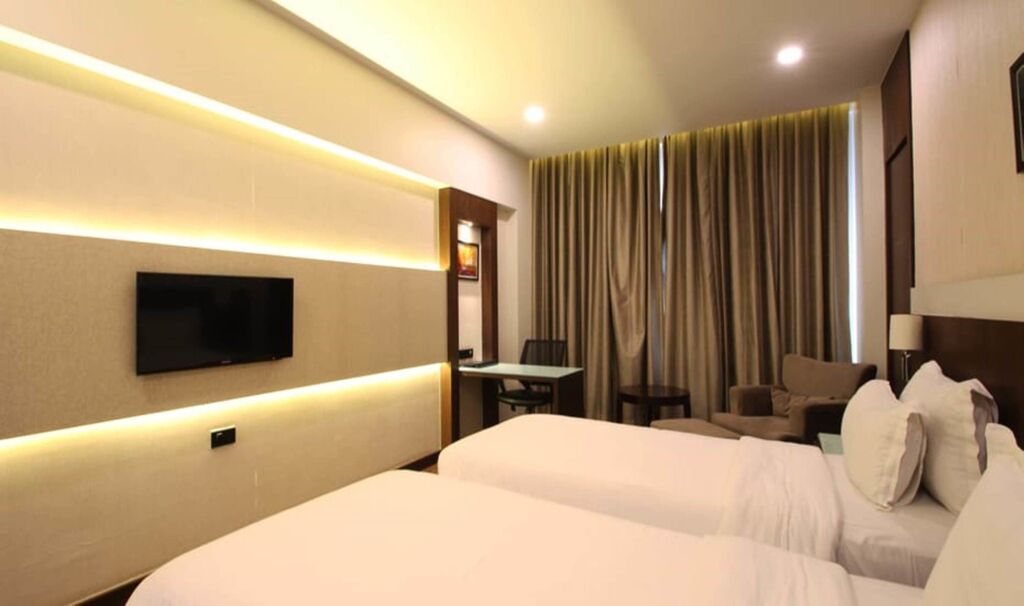 Шиллонг: OYO 3624 Eden Residency