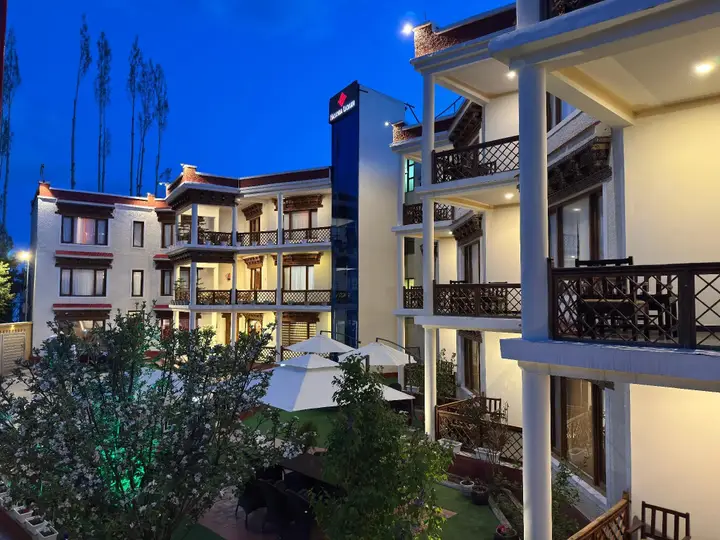 Лех: Hotel Nalanda Ladakh