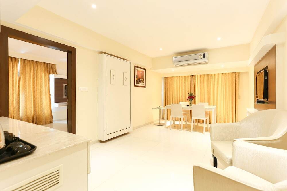 Секундерабад: United 21 Hotel - Hyderabad