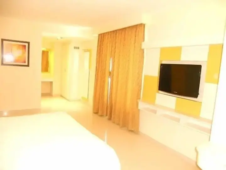 Секундерабад: United 21 Hotel - Hyderabad