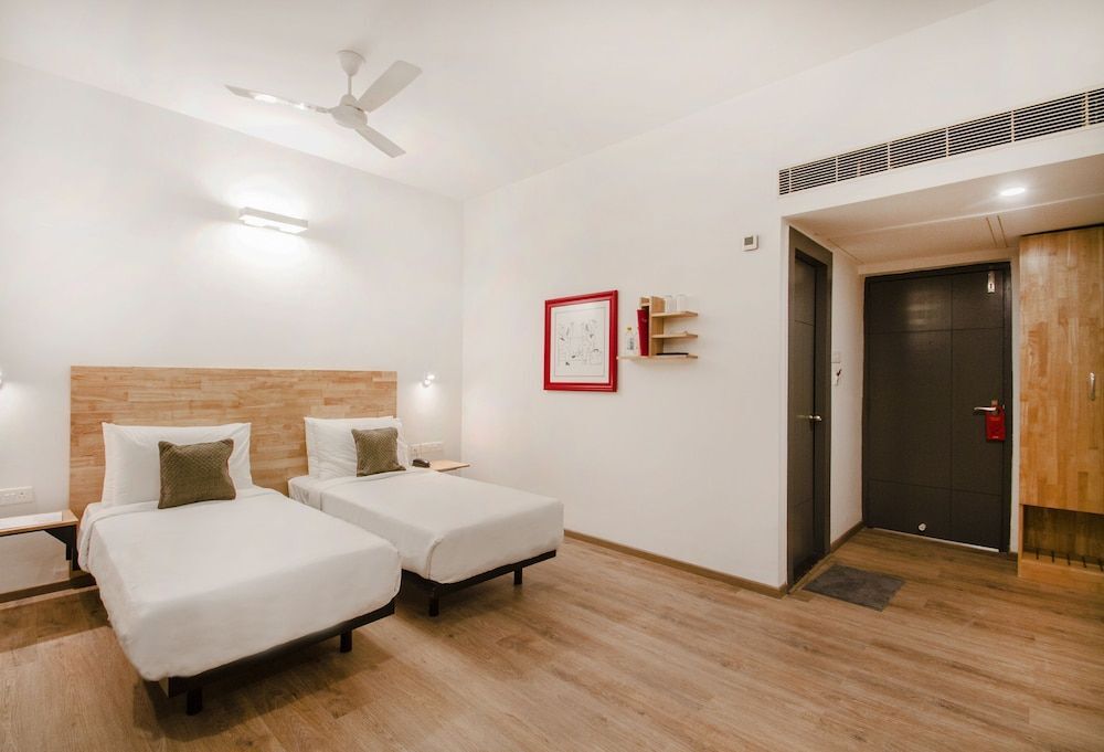 Хидерабад: Monday Hotels Hitec City